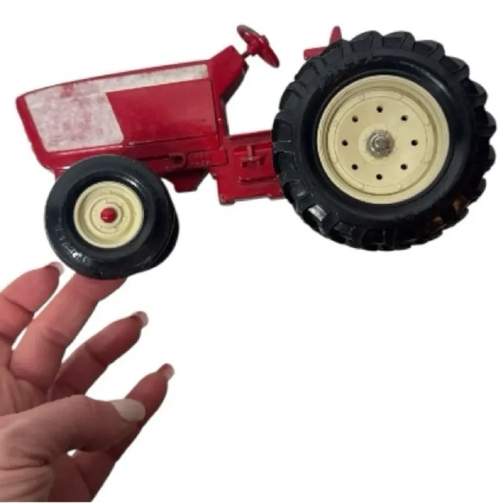 ERTL International Vintage 1984 Red Row Crop Toy Tractor.